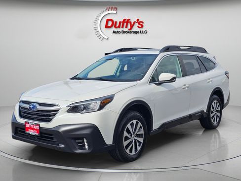 Used 2021 Subaru Outback Premium image 13