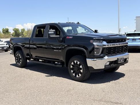 Used 2020 Chevrolet Silverado 2500 LT w/ All Star Edition AWD/4WD image 4