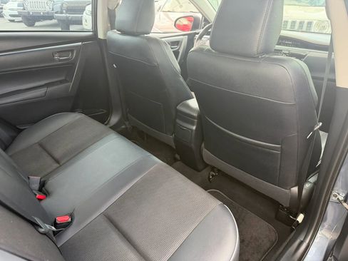 Used 2016 Toyota Corolla S image 11