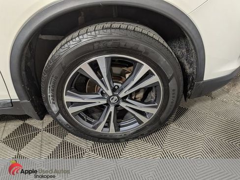 Used 2017 Nissan Rogue SL w/ SL Premium Package AWD/4WD image 42