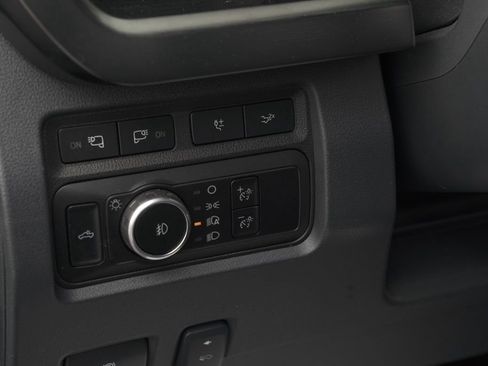 Used 2024 Ford F250 Lariat w/ Lariat Ultimate Package image 37