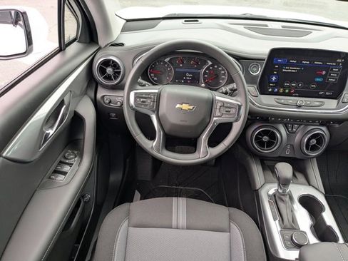 New 2026 Chevrolet Blazer LT w/ Convenience Package image 16