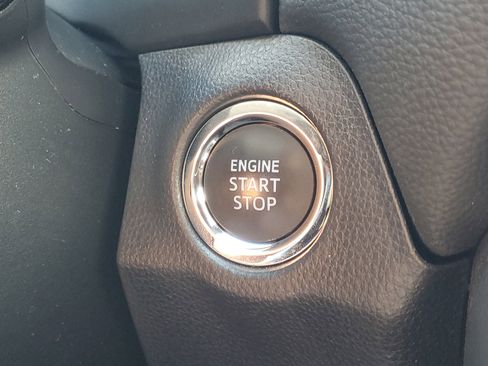 Certified 2025 Toyota RAV4 XLE FWD image 32