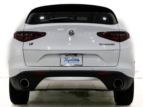 Used 2020 Alfa Romeo Stelvio Sport w/ Cold Weather Package image 7
