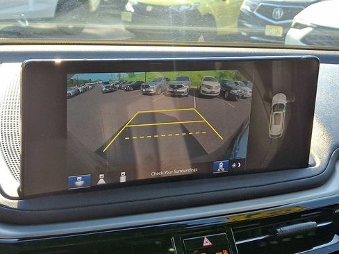 Certified 2025 Acura MDX SH-AWD w/ Technology Package image 18