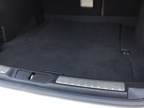 Used 2017 Lincoln Continental Reserve w/ Technology Package image 33