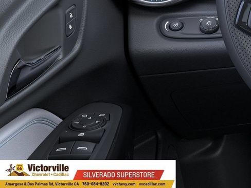 New 2026 Chevrolet Trax LT FWD image 1