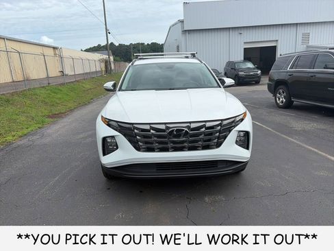 Used 2022 Hyundai Tucson SEL w/ Convenience + Premium Package FWD image 2
