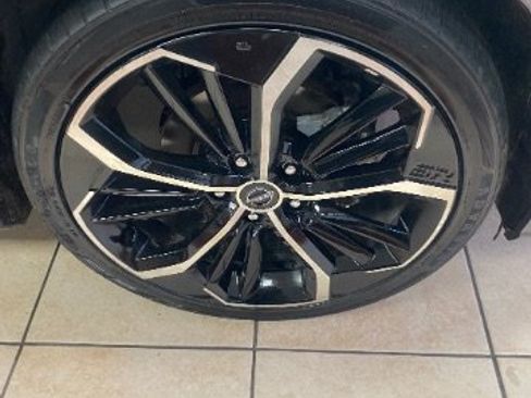 Used 2023 Nissan Altima 2.5 SR FWD image 28