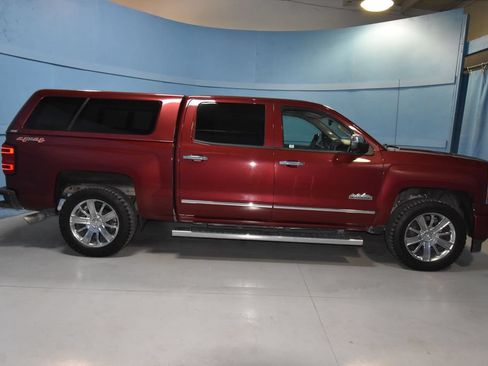 Used 2014 Chevrolet Silverado 1500 High Country w/ High Country Premium Package AWD/4WD image 21