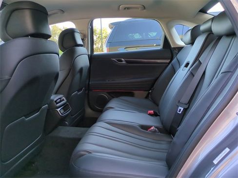 New 2026 Genesis G80 2.5T image 12