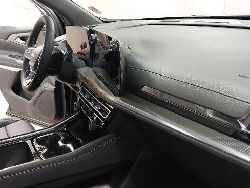 New 2026 Chevrolet Traverse LT w/ Sun and Wheel Package image 29