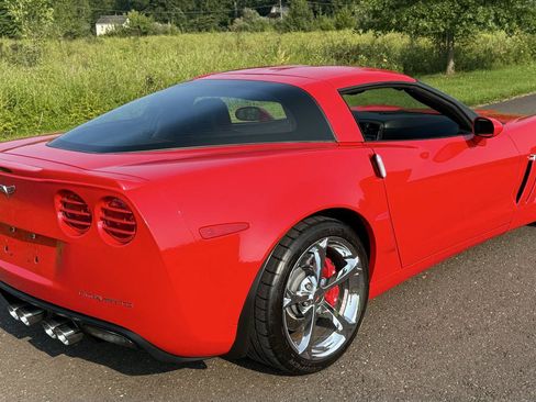 Used 2013 Chevrolet Corvette Grand Sport w/ 2LT Preferred Equipment Group RWD image 10