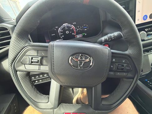 Used 2026 Toyota Sequoia TRD Pro AWD/4WD image 8