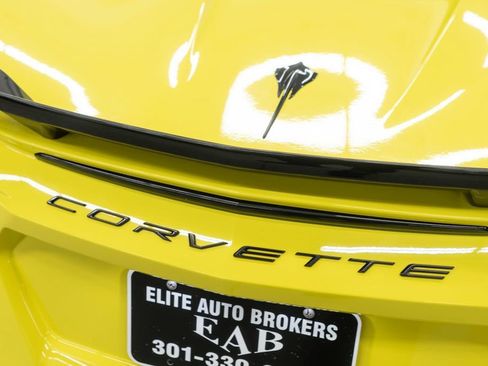 Used 2021 Chevrolet Corvette Stingray Preferred Conv w/ Z51 Performance Package image 44