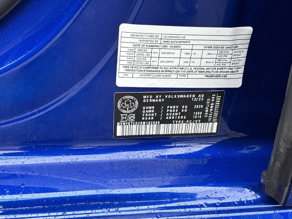Used 2024 Volkswagen Golf R AWD/4WD image 30