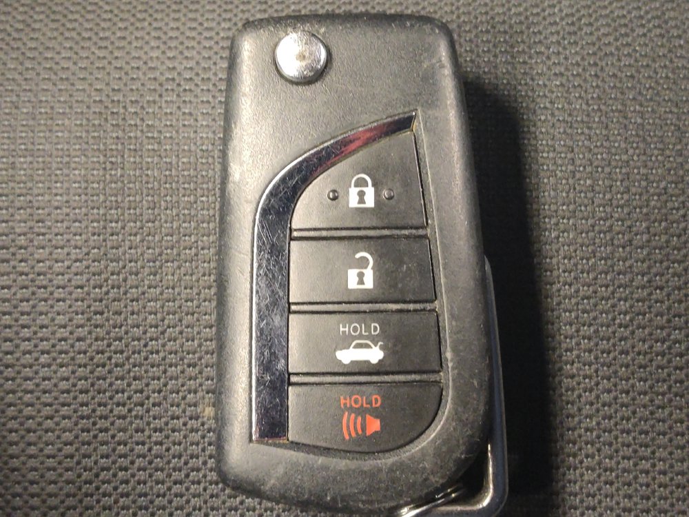 Used 2021 Toyota Corolla LE FWD image 32