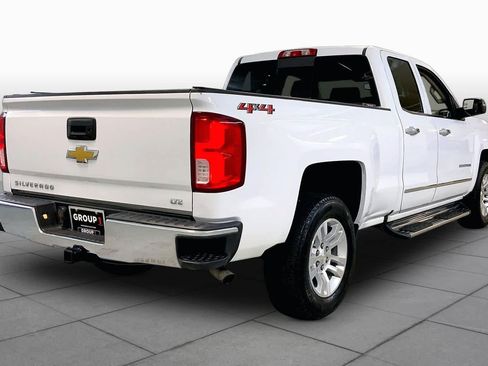Used 2018 Chevrolet Silverado 1500 LTZ AWD/4WD image 12