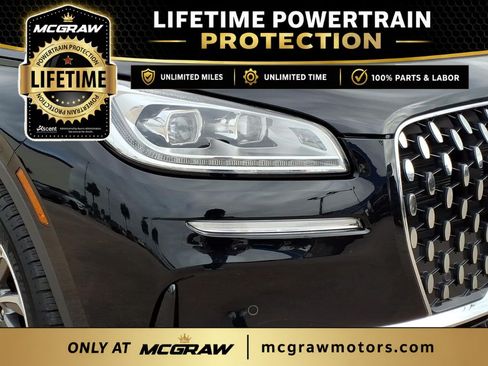 Used 2025 Lincoln Corsair Reserve AWD/4WD image 9