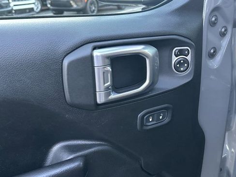Used 2020 Jeep Wrangler Unlimited Sport S image 14