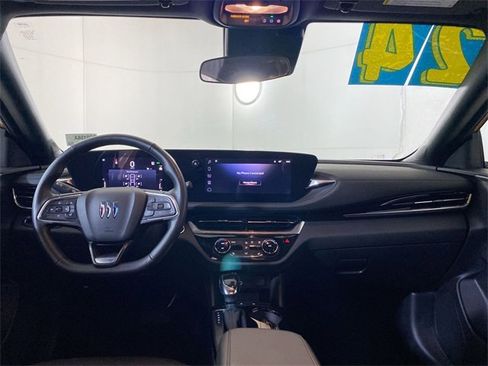 Used 2024 Buick Envista Sport Touring w/ Convenience I Package image 10