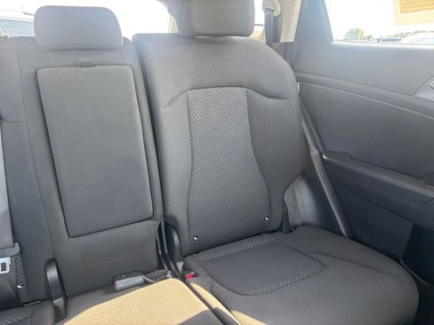 Used 2026 Kia Sportage LX FWD image 36