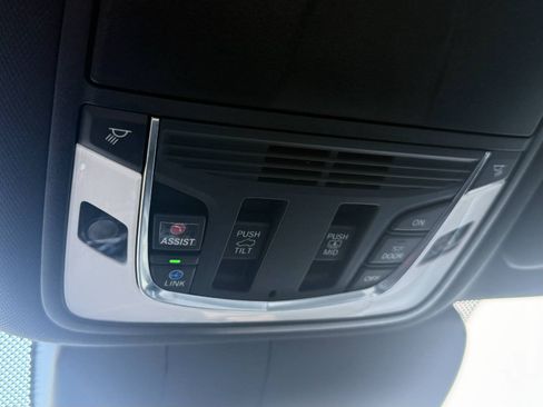 Used 2022 Acura RDX AWD image 31
