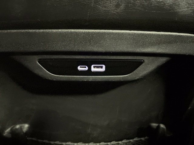 Used 2025 Chrysler Pacifica Select FWD image 43
