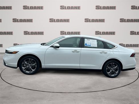 Used 2023 Honda Accord EX-L image 2