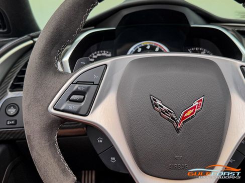 Used 2019 Chevrolet Corvette ZR1 RWD image 28