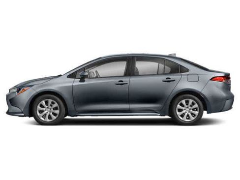 Used 2021 Toyota Corolla LE FWD image 3