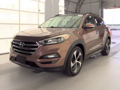 Used 2016 Hyundai Tucson Limited w/ Option Group 03 AWD/4WD image 1