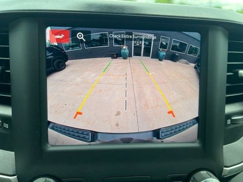 Used 2023 RAM 1500 Big Horn AWD/4WD image 25