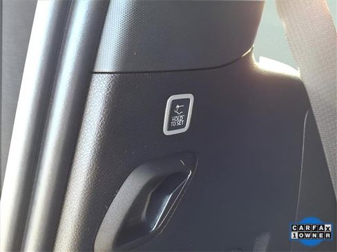 Used 2024 Jeep Wagoneer Series II image 8