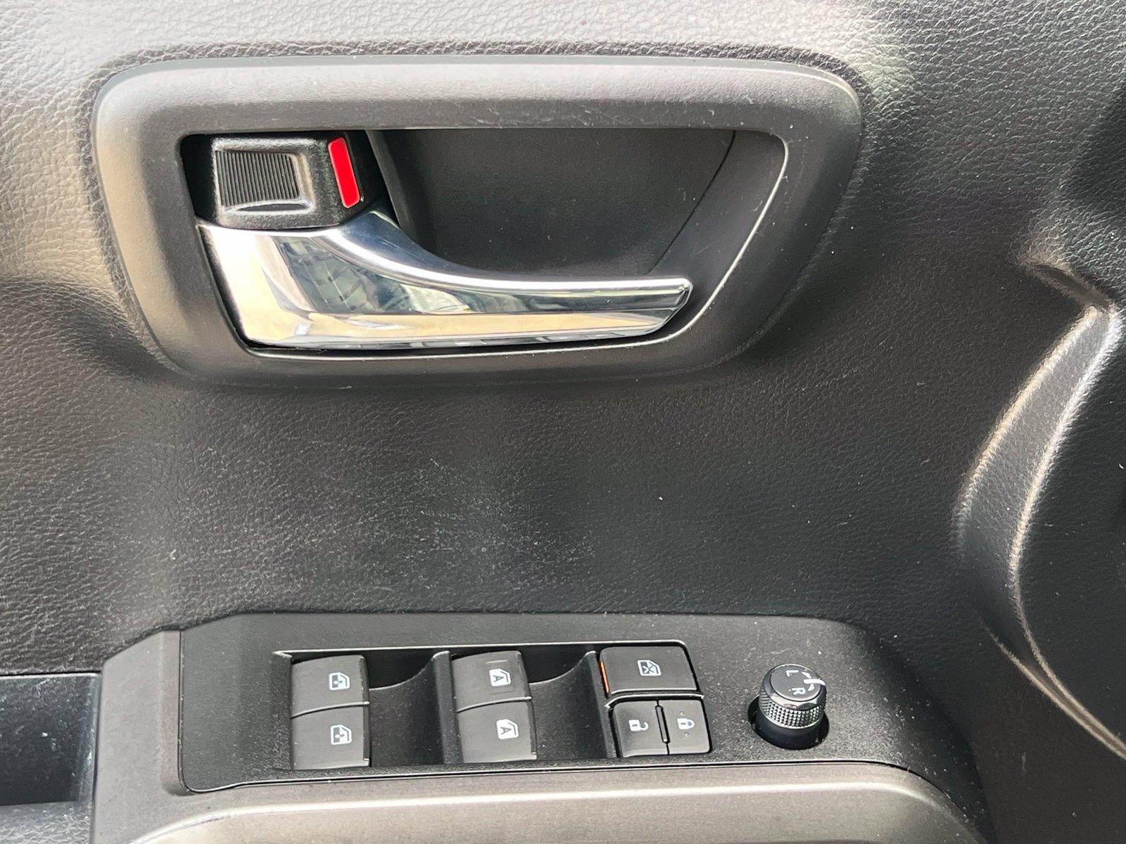 Used 2021 Toyota Tacoma TRD Pro AWD/4WD image 22