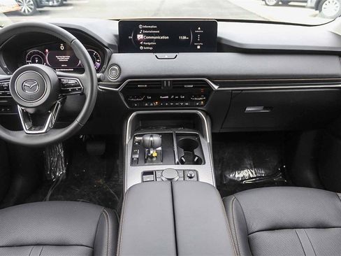 New 2025 MAZDA CX-70 Plug-In Hybrid w/ Premium Pkg image 12