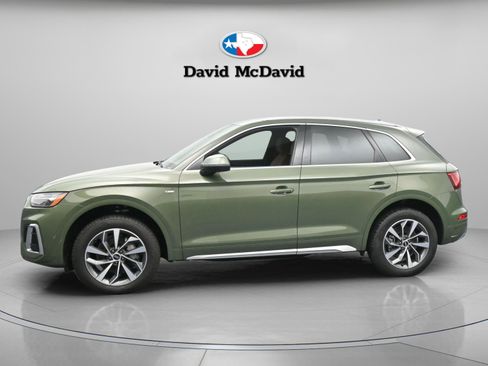 Used 2025 Audi Q5 2.0T Premium image 2