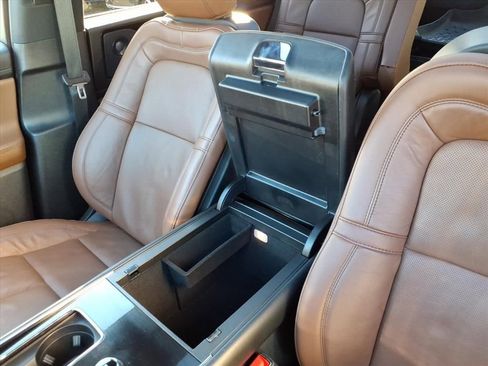 Used 2023 Lincoln Aviator Grand Touring w/ Elements Package Plus image 28