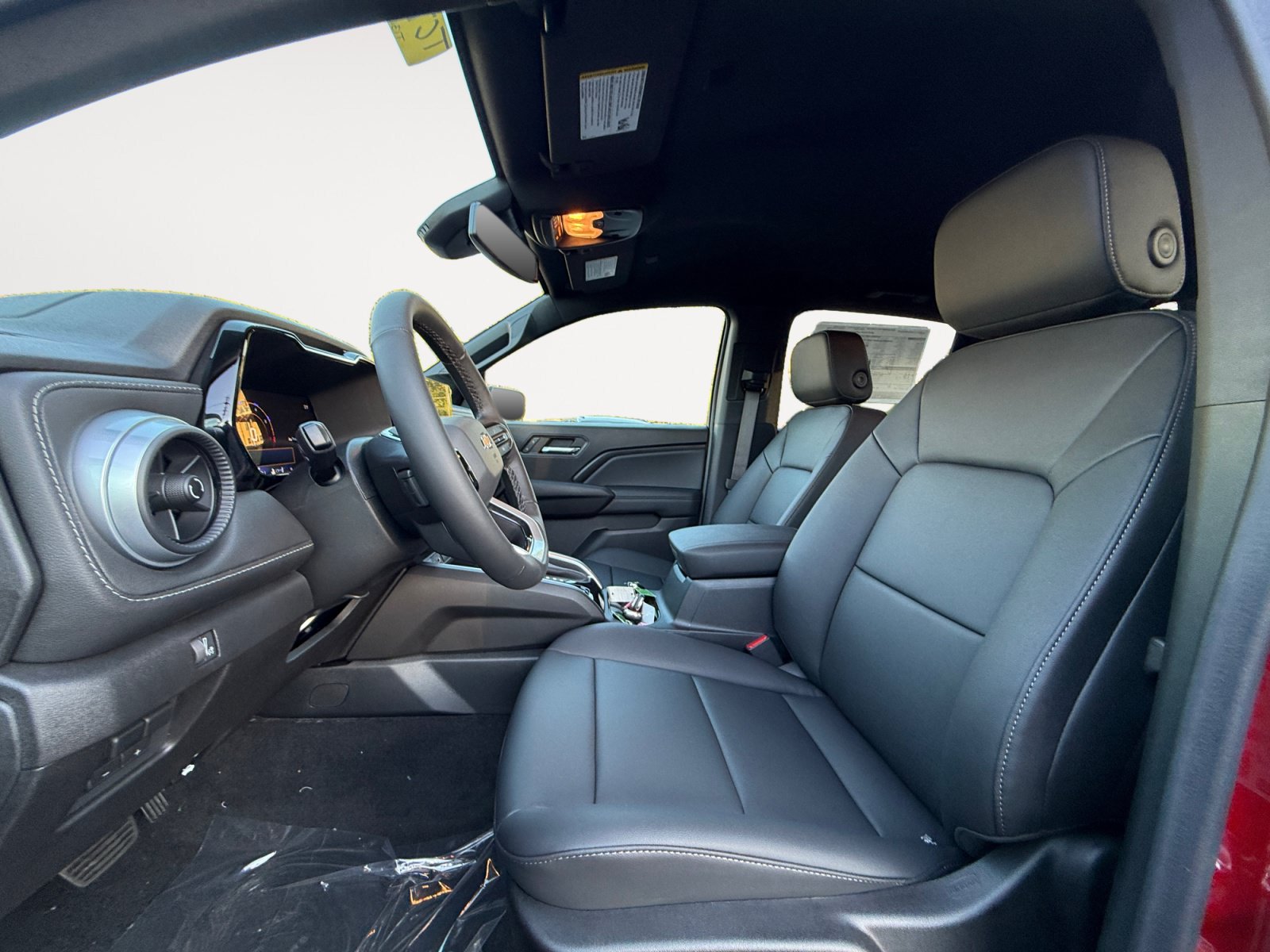 New 2026 Chevrolet Colorado LT w/ LT Convenience Package AWD/4WD image 9