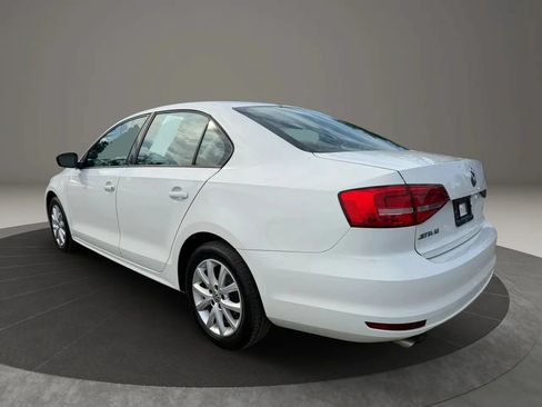 Used 2015 Volkswagen Jetta SE FWD image 7