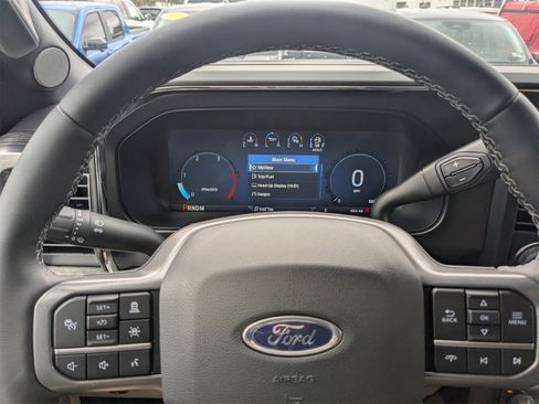 New 2025 Ford F350 Lariat w/ Lariat Ultimate Package image 28