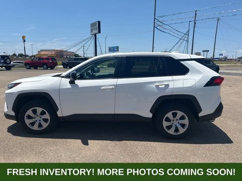 Used 2024 Toyota RAV4 LE FWD image 7