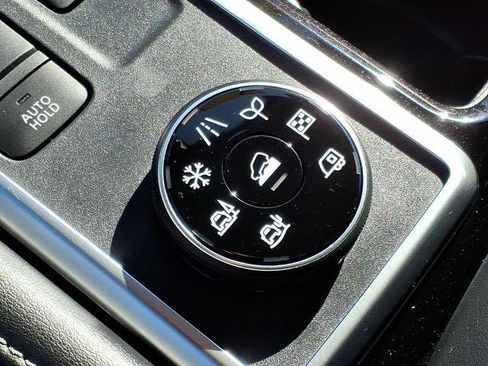Certified 2023 Nissan Pathfinder SL AWD/4WD image 19