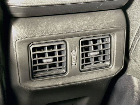 Certified 2025 Toyota RAV4 XLE FWD image 36