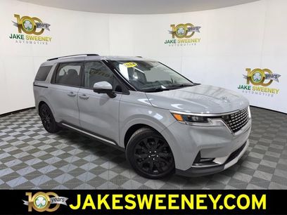 Used 2024 Kia Carnival SX