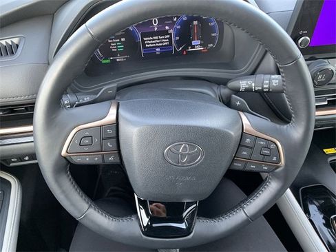 Used 2024 Toyota Grand Highlander MAX Limited image 19