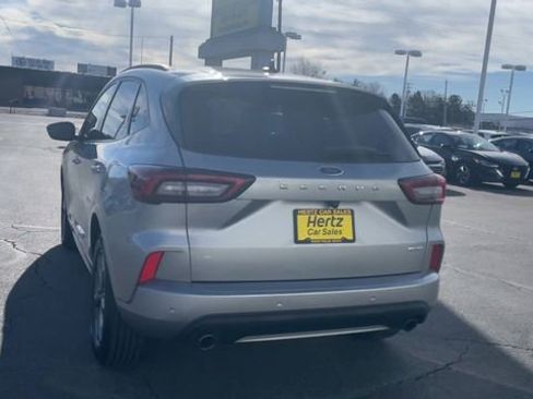 Used 2024 Ford Escape ST-Line w/ Tech Pack #1 image 8