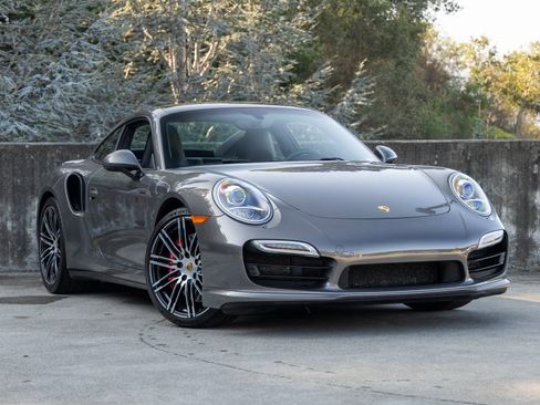 Certified 2016 Porsche 911 Turbo image 6
