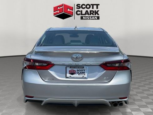 Used 2024 Toyota Camry SE FWD image 5