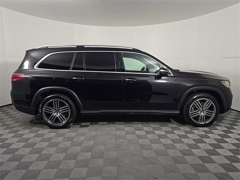Certified 2025 Mercedes-Benz GLS 450 4MATIC image 8